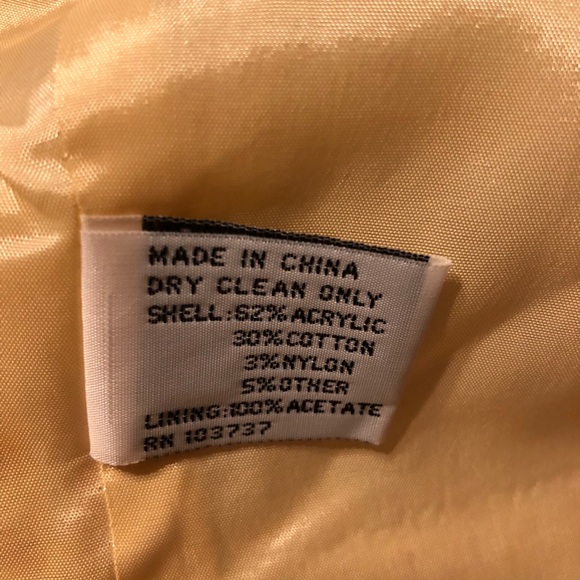 Talbots yellow blazer - Picture 6 of 6